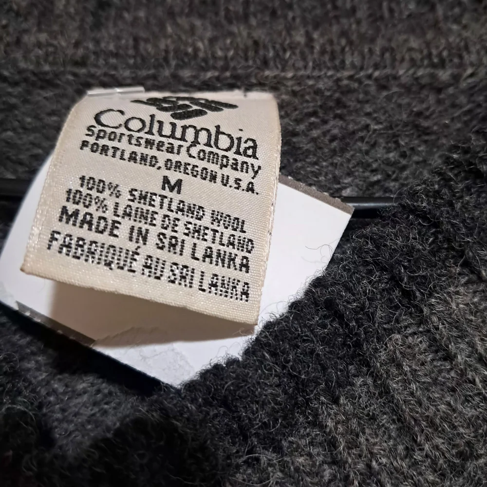 Vintage Columbia 100% Shetland Wool Sweatee - Picture 8 of 12